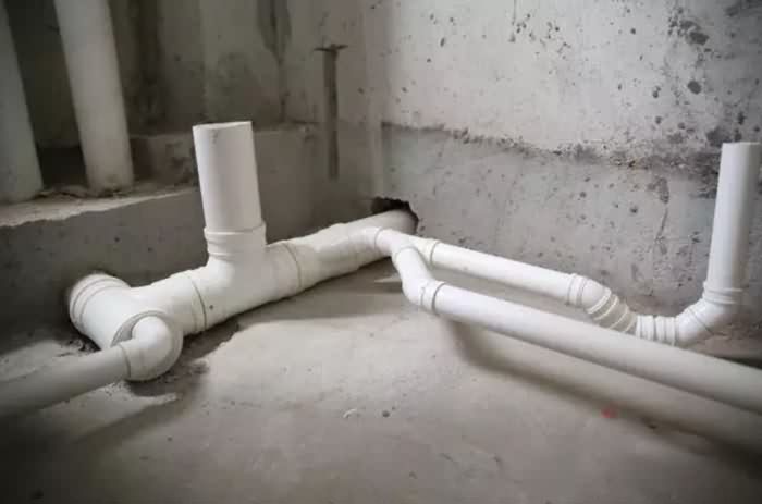室内排水管道配件安装